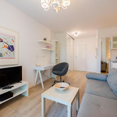 Sluzew Manhattan Place Apartment Warsaw Exterior photo