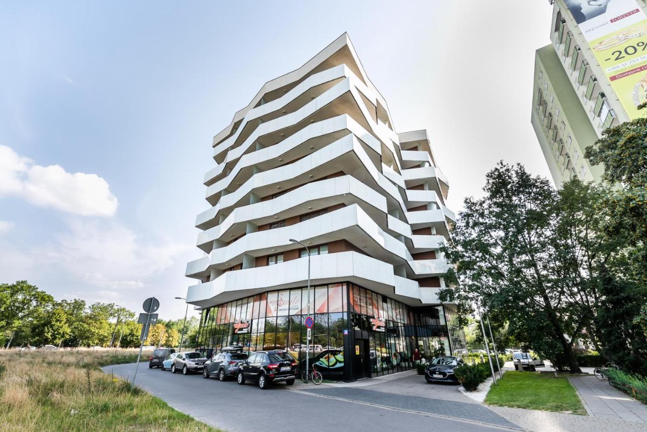 Sluzew Manhattan Place Apartment Warsaw Exterior photo